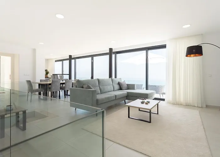 Casa Berlenga - By Sch Villa Famalicão